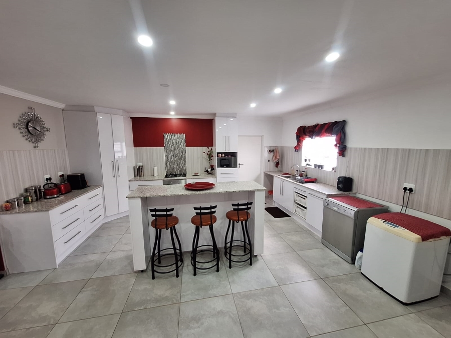 3 Bedroom Property for Sale in Fountains Estate Eastern Cape